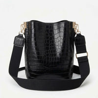 Sac seau en simili cuir